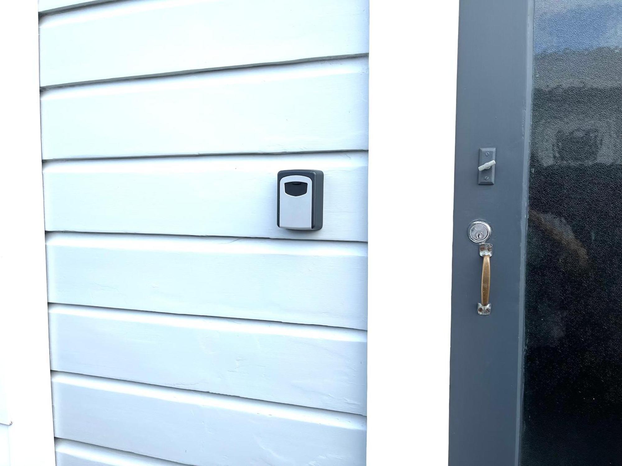Holiday Home Close To Beach Private Parking Dunedin Exterior photo